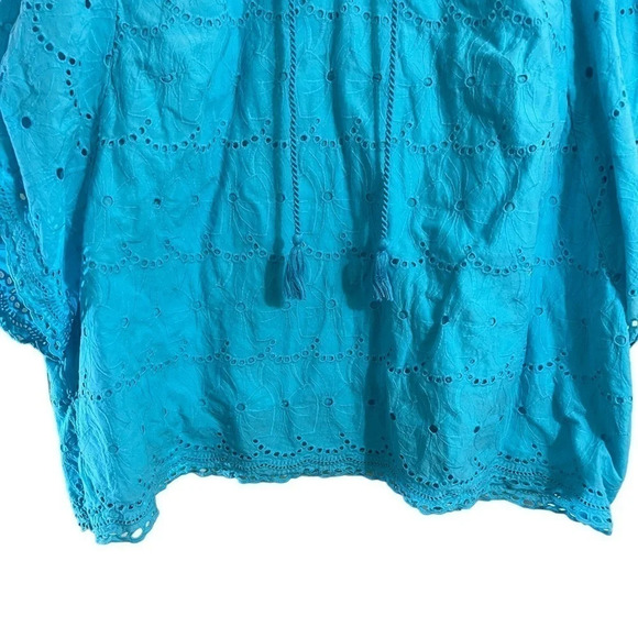Catherine’s Blue Blouse 4X Eyelet Cutouts Flower Embroidered Flared Short Sleeve - Picture 4 of 8